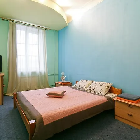 On Nezavisimosti 22 * Mińsk
